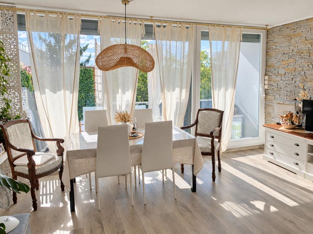 Vente Appartement Lumineux 3 pièces rénové avec balcon Saint-louis
