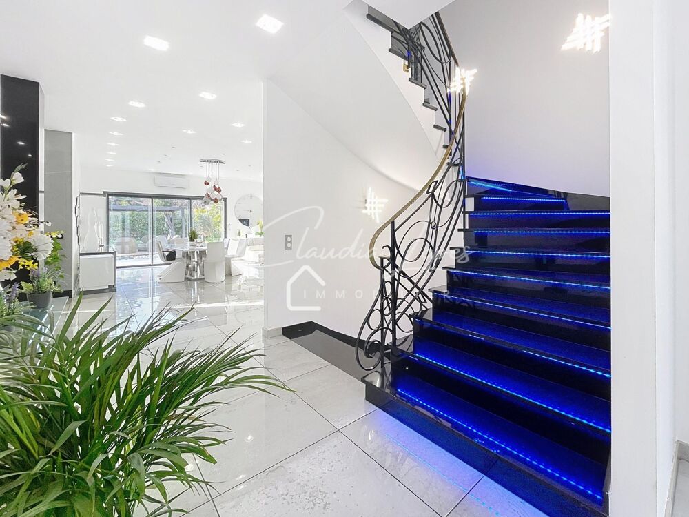 Vente Maison PROPRIÉTÉ  D'EXCEPTION 368 M² UTILES SUR UNE PARCELLE DE 744M² Argenteuil