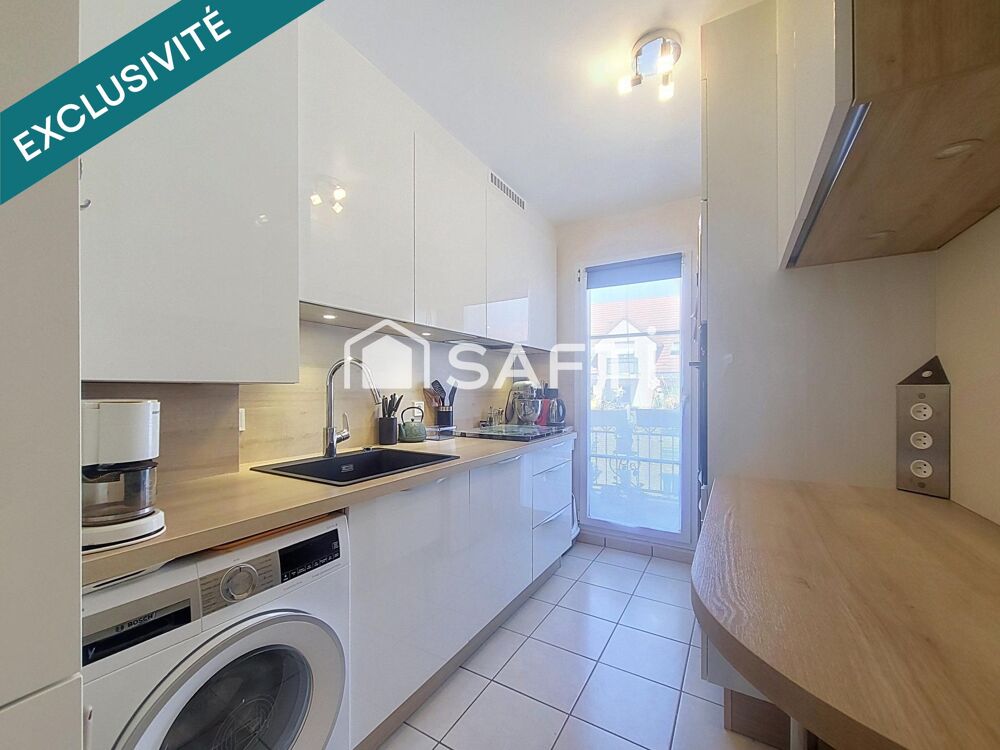 Vente Appartement T4 - 78m2 - 3 chambres - Balcon - Box en sous-sol Poissy