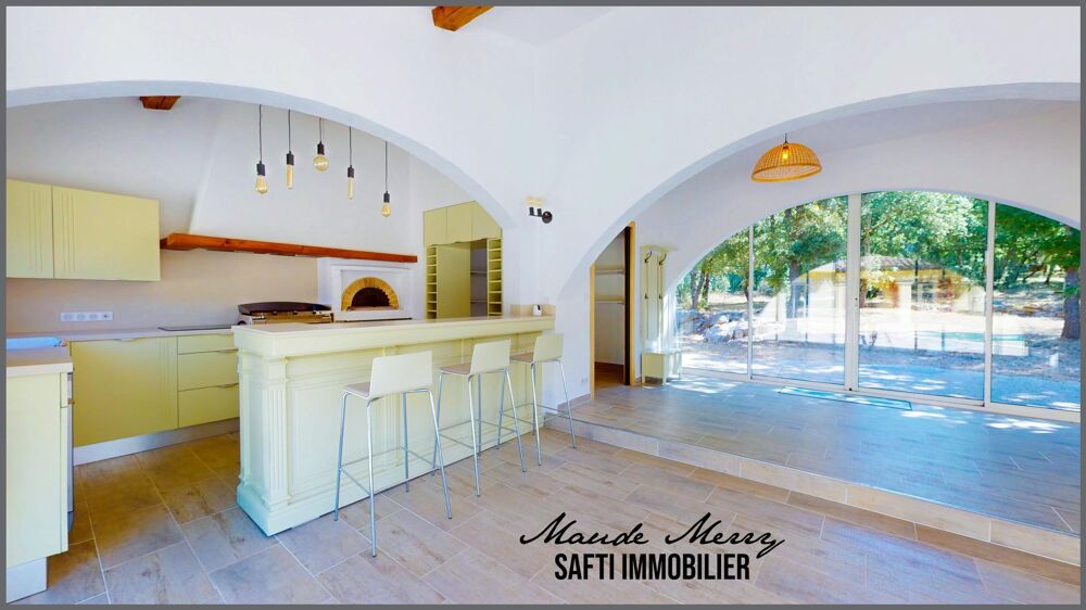 Vente Maison Villa au charme Povençal de 165 m2 - 4 chambres dont 3 au RDC et un bureau - pool house de 55 m2  - piscine - garage avec comble Meounes-les-montrieux