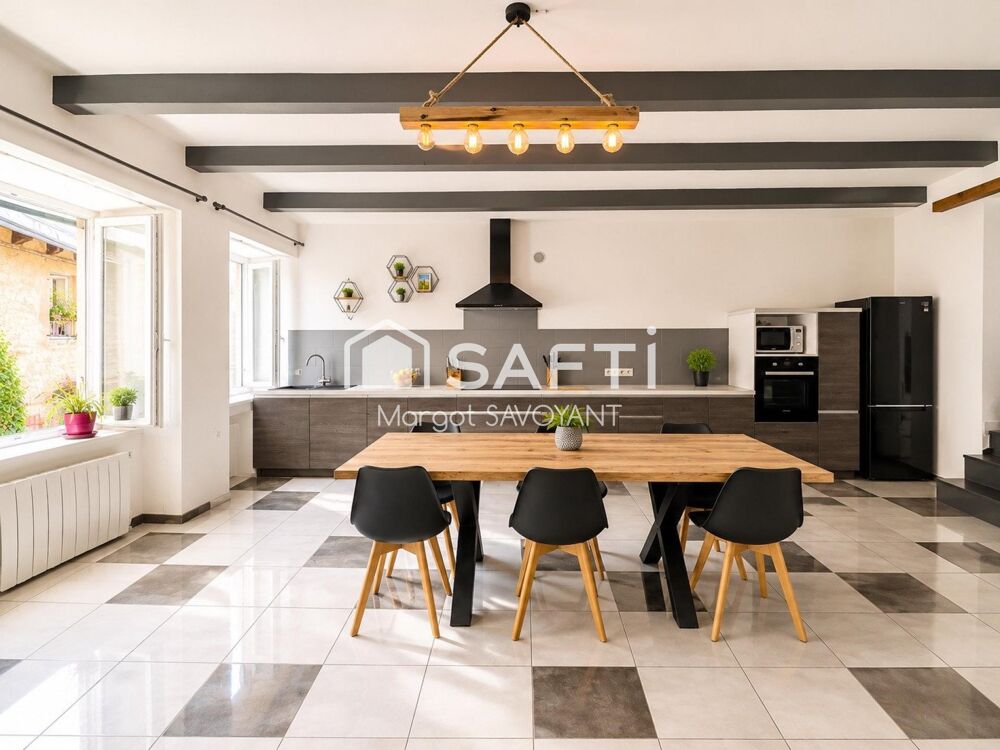 Vente Maison Maison de charme au coeur de Saint-Geniez-d'Olt Saint geniez d'olt et d'aubrac