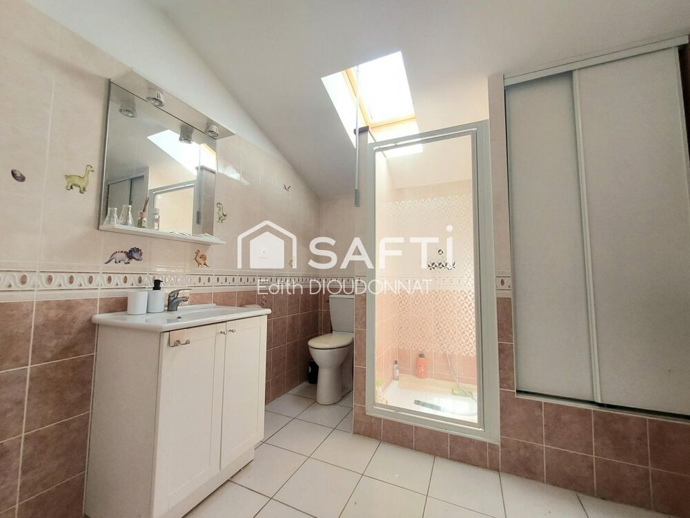 Vente Maison Centre bourg et beaux volumes Saint-vincent-sur-graon