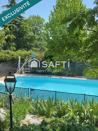  Maison � vendre 7 pi�ces 230 m�