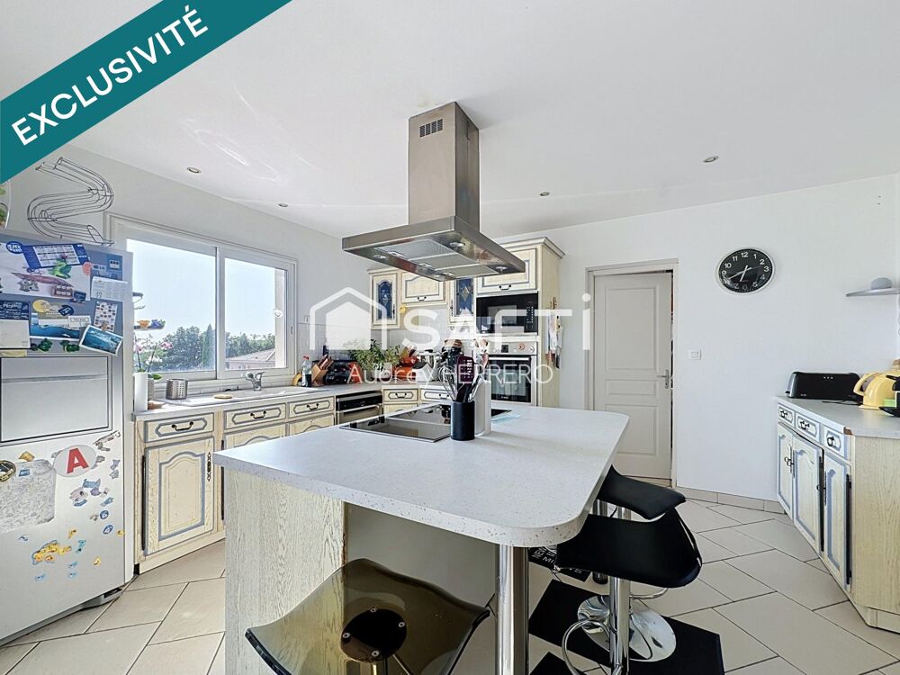 Maison T6/7 180 m2 avec piscine côteaux de CASTELGINEST - Vue dégagée