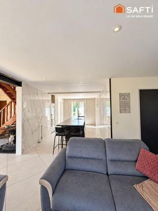  Maison à vendre 8 pièces 222 m²