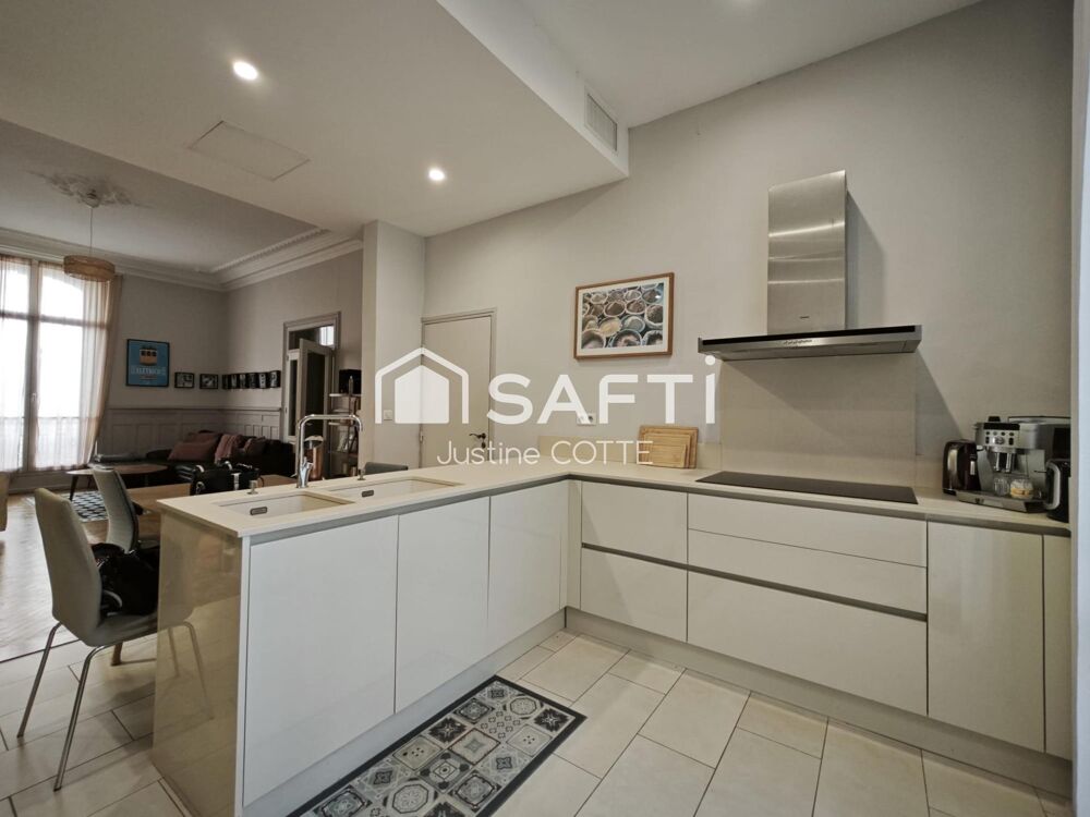 Vente Maison Élégante maison de caractère à Nîmes Nimes