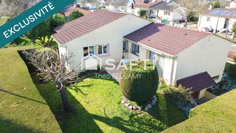   Maison familiale de plain-pied avec beau potentiel Maison - 4 pi�ce(s) - 89 m�