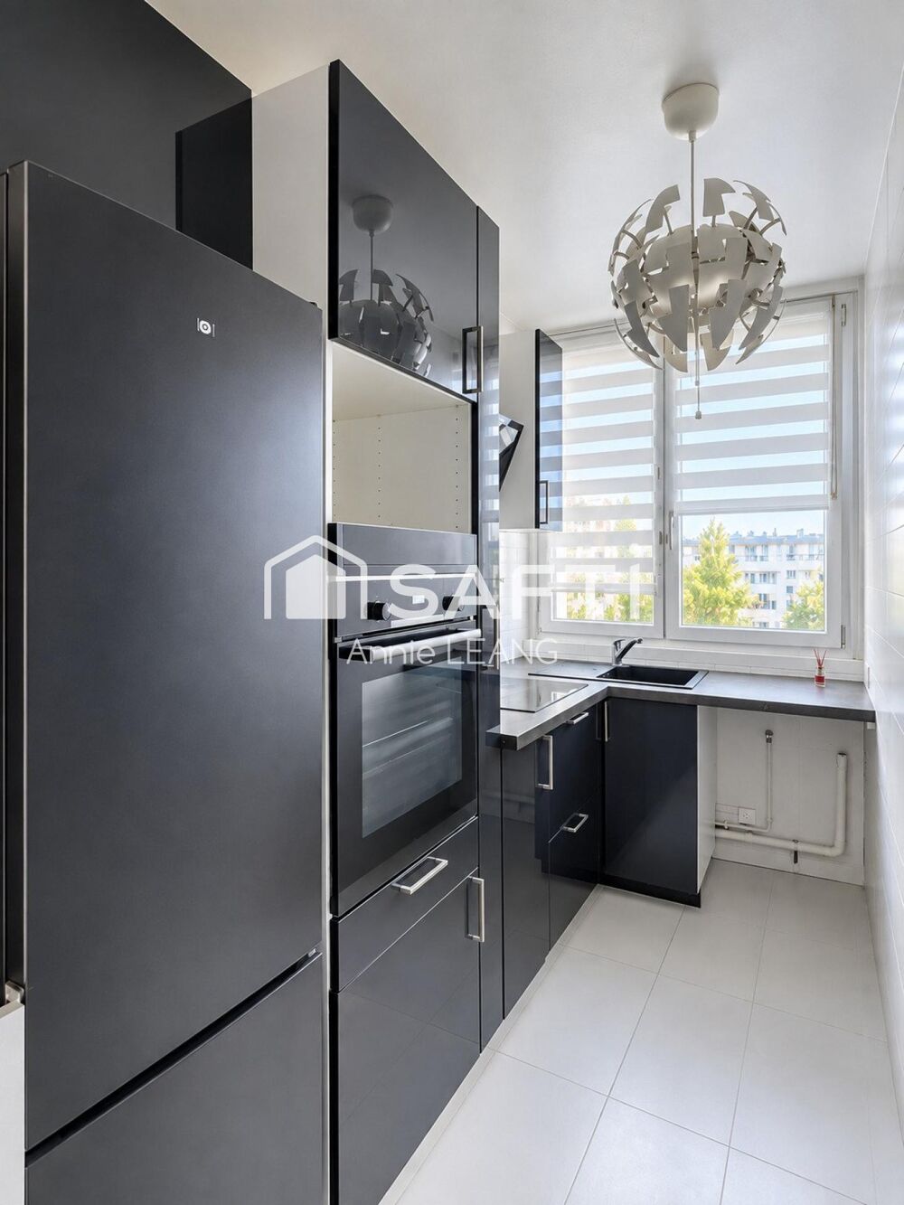 Vente Appartement Paris 13e – 2 pièces de 44 m² au 20e étage, lumineux, vue dégagée, commerces au pied ! Paris 13