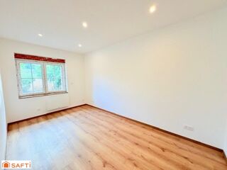  Maison à louer 5 pièces 102 m²