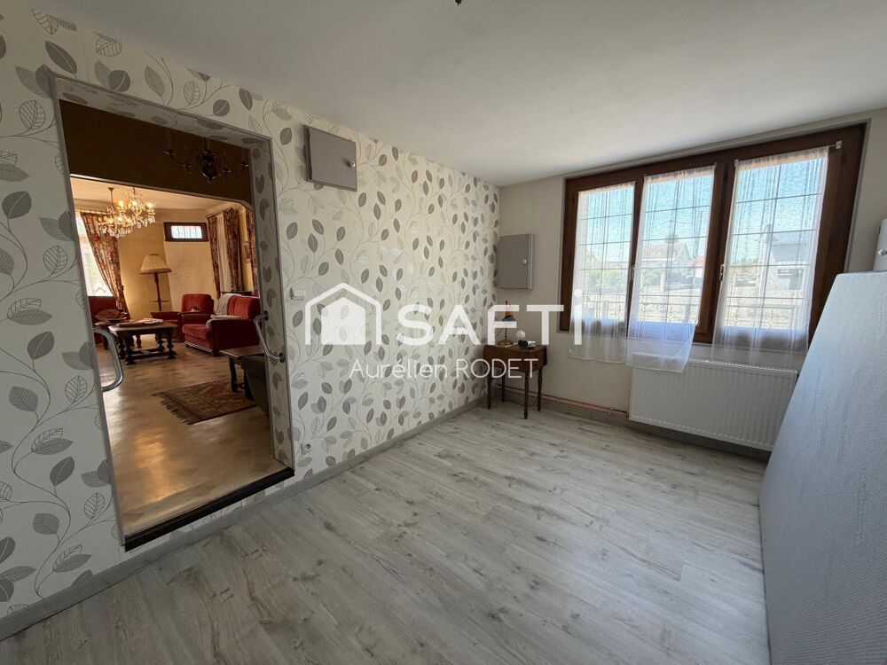 Vente Maison Maison avec vie de plain-pied, 4 chambres. Vierzon