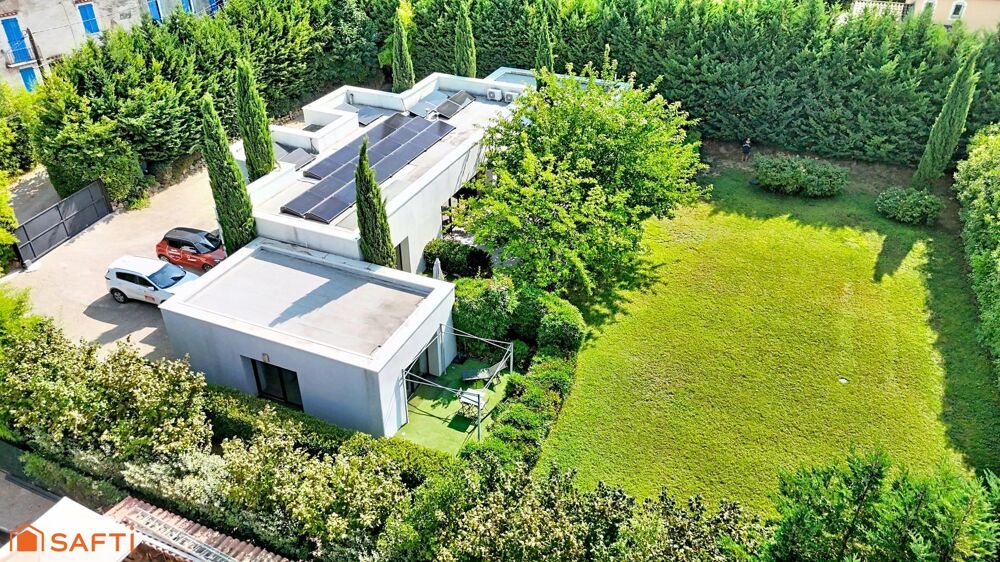 Maison à haute performance énergétique avec 2 studios indépendants