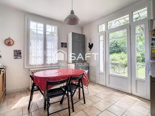  Maison  vendre 9 pices 240 m