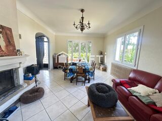  Maison  vendre 8 pices 170 m