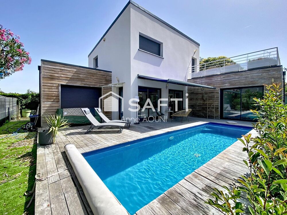 Vente Maison Maison contemporaine avec piscine au Haillan. Le haillan