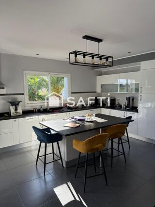  Maison � vendre 5 pi�ces 170 m�