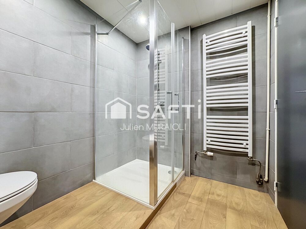 Studio rénové  Idéal investissement ou 1er achat