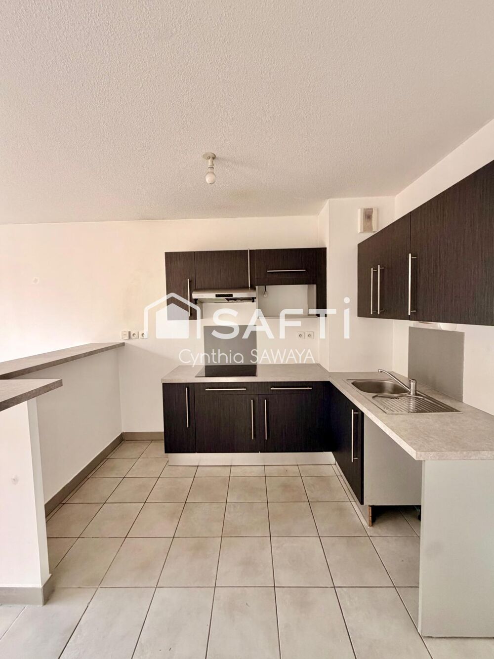 Vente Appartement Bel appartement dernier étage avec ascenseur, 2 places de parking et et terrasse 15m2! Gujan-mestras