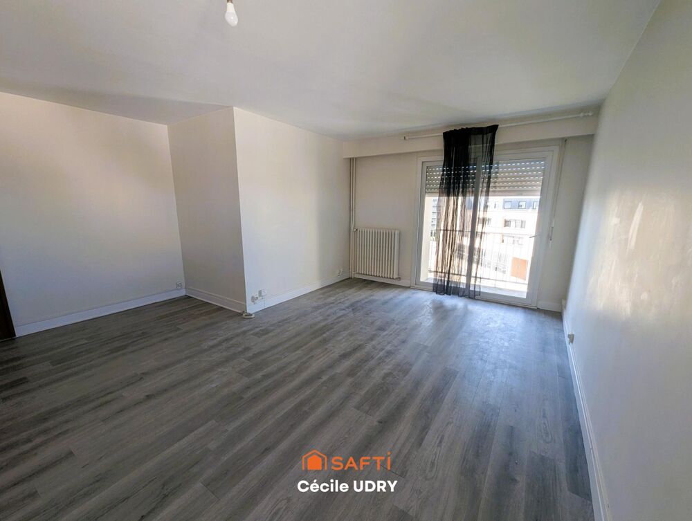 Pour investisseur, bel appartement rénové en 2023 dans le centre de Tours.