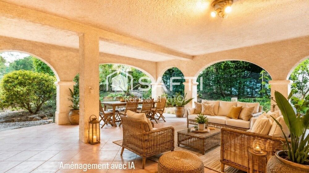 St Maxime - Villa rénovée - 149 m2 - Aperçu mer