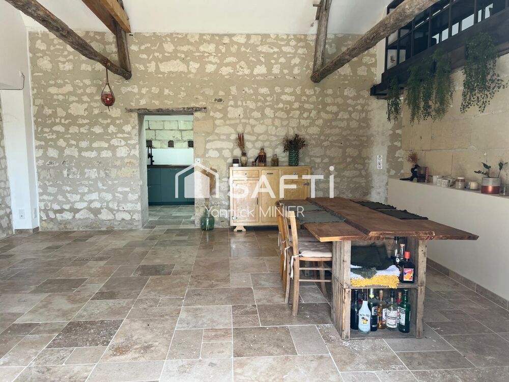 Maison ancienne entièrement restaurée au calme