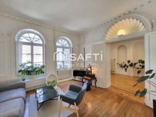  Appartement  vendre 7 pices 214 m