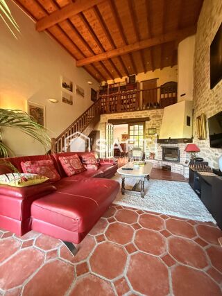  Maison à vendre 7 pièces 165 m²
