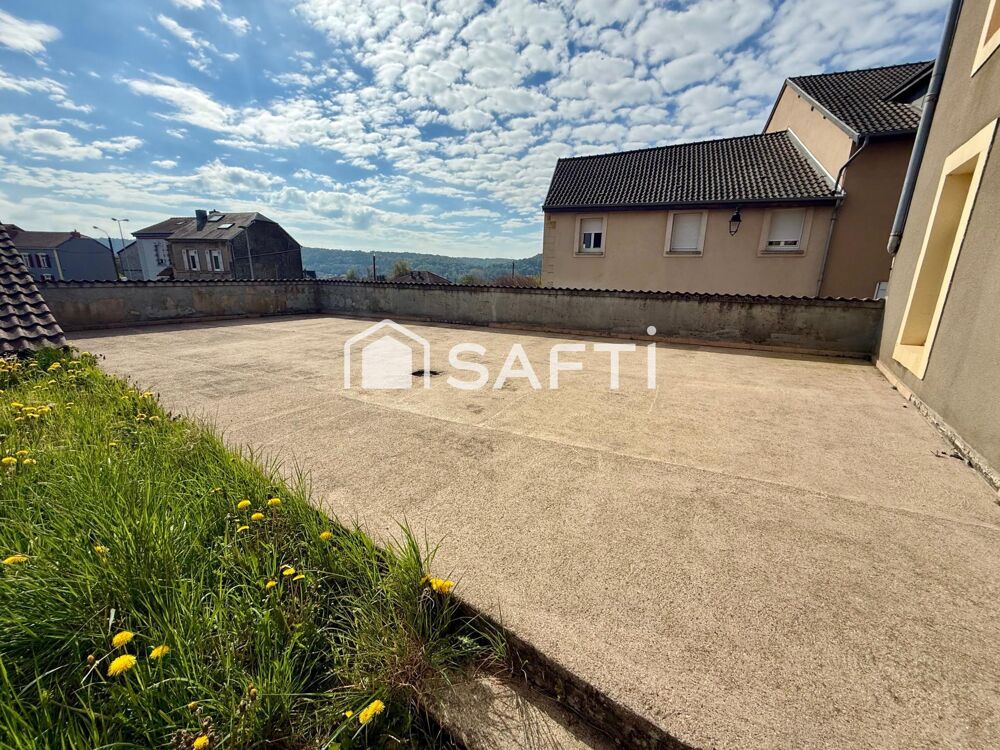 APPARTEMENT STYLE MAISON A RENOVER AVEC POSSIBLITE DIVISION APPARTEMENT 7 GARAGES JARDIN