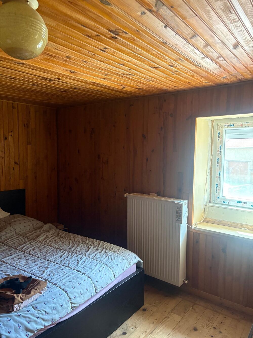 Vente Maison Maison de 1742, 148 m2, salon, salle à manger spacieuse avec poele bois,3 chambres, 2 wc,  salle de bain, chauffage par aérother Saint-julien