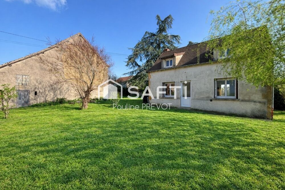 Maison de campagne avec vue dégagée, 3 chambres et beau potentiel.