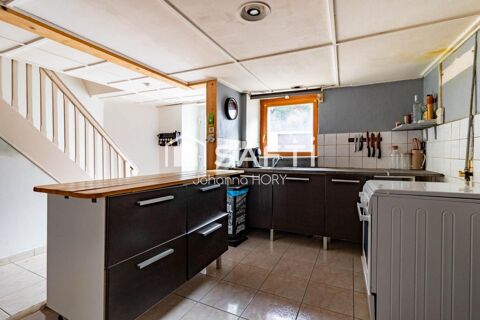   Maison mitoyenne � r�nover 216 m2 � Fort potentiel Maison - 10 pi�ce(s) - 216 m�