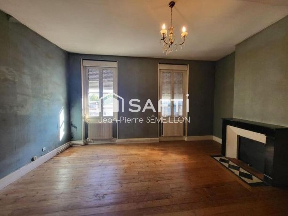 MAISON 150 m² 3 CHAMBRES COUR PRIVATIVE