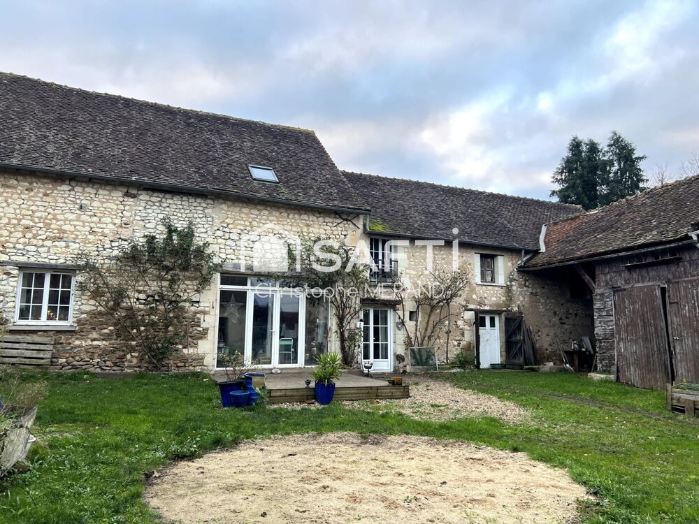 Vente Maison Ancienne ferme avec dépendances sur 5300 m2 de terrain Vaux-sur-vienne