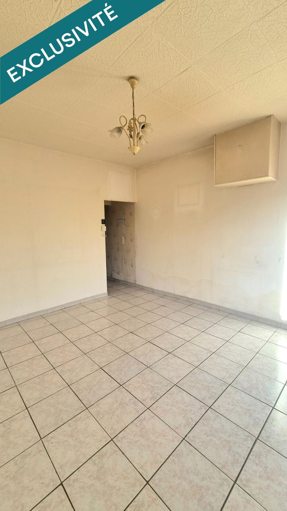 Vente Maison Avec son charme de la pierre, ses 2 grandes chambres et son extérieur sans vis-à-vis, cette maison est une belle opportunité à s Damvillers