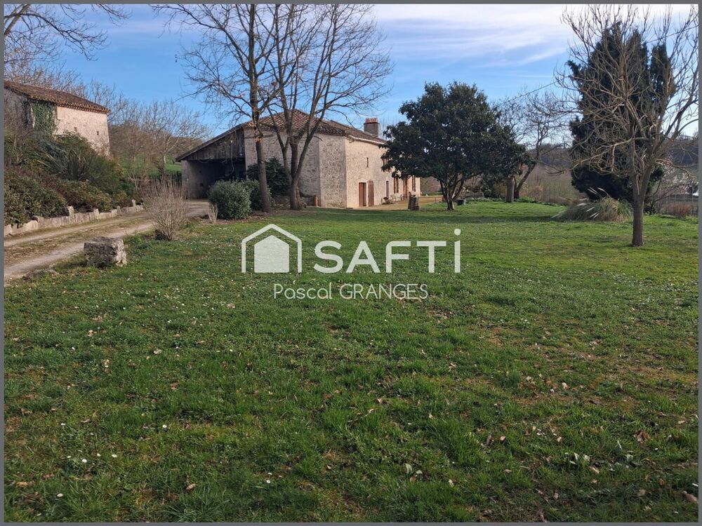 Maison de campagne en pierres 205m2, 4 chambres sur parcelle de 3ha45