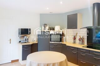  Maison à vendre 6 pièces 181 m²