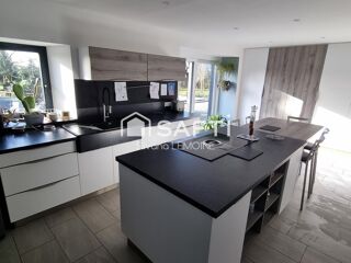  Maison à vendre 6 pièces 214 m²