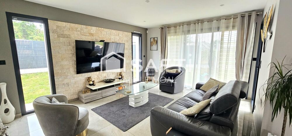 Vente Maison Maison 2023 aux prestations haut de gamme Bain-de-bretagne