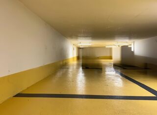  Parking / Garage � vendre 18 m�