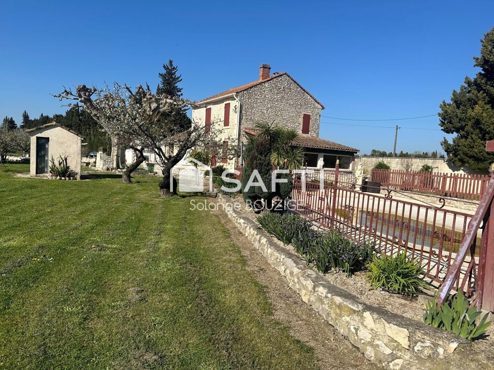 Vente Maison Mas en pierre avec de beaux espaces à ST ANDIOL Saint-andiol