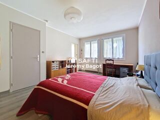  Maison � vendre 7 pi�ces 240 m�