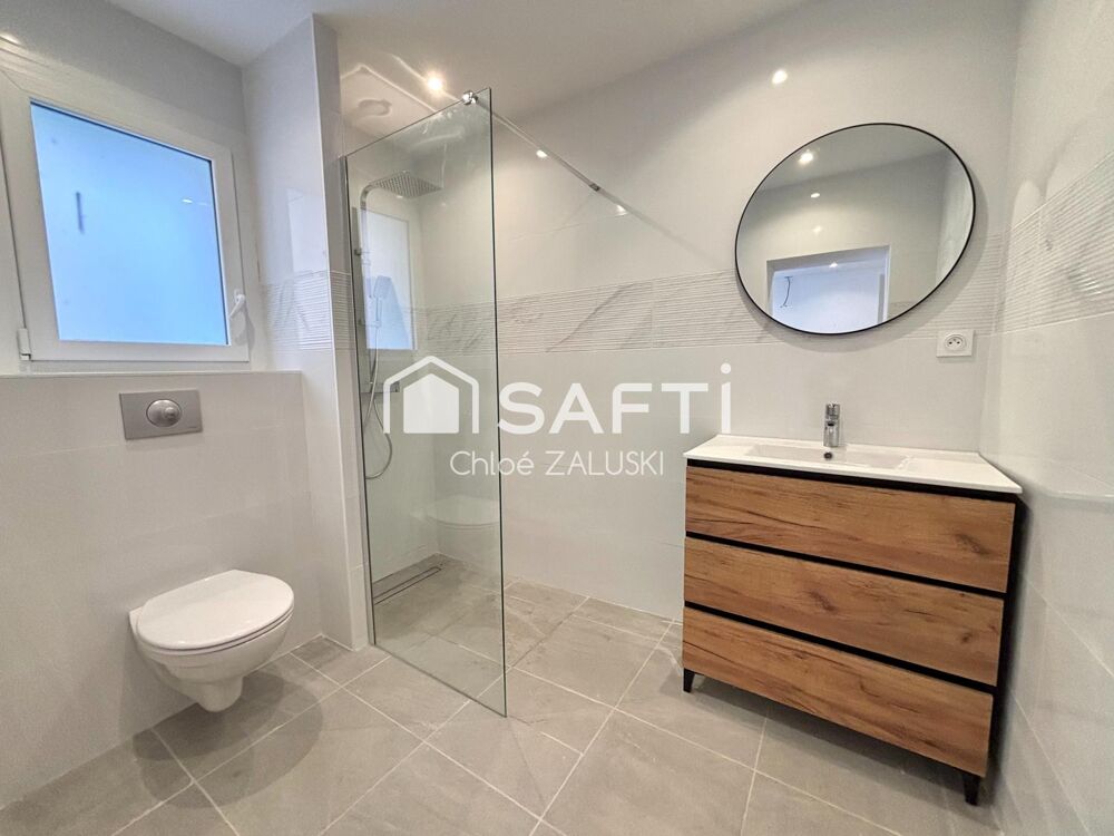 Vente Appartement T2 rénové sur le vieux port de Saint-Raphaël, tout à pied ! Saint-raphael