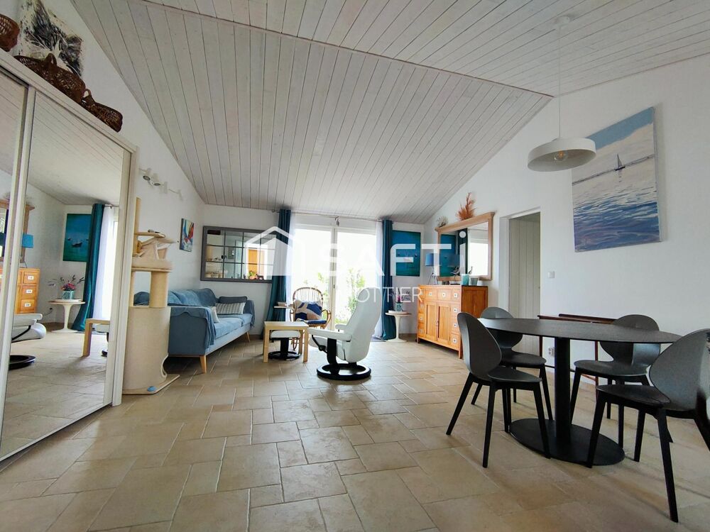 � vendre  Maison Le Bois-Plage-en-R� (17580)