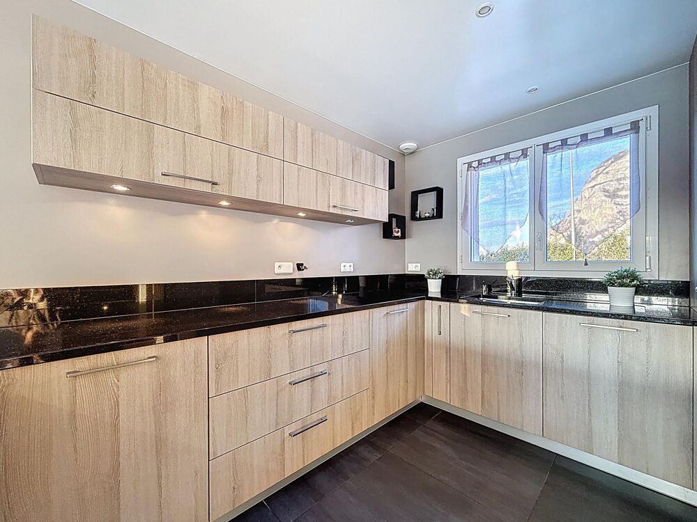 Vente Maison Maison 6 pièces - Croix-de-Rozon - Garage Archamps