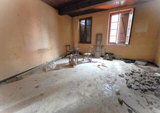  Immeuble à vendre 156 m²