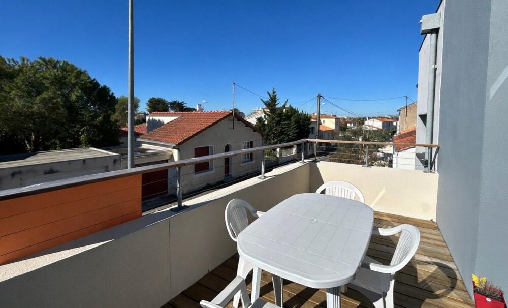Vente Appartement Appartement 3 pièces terrasse stationnement La rochelle