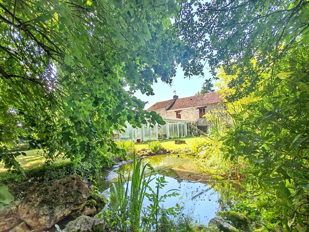 Vente Maison MAISON DE 200M2 ,7 pièces, sur un terrain de 4300M2 Hargeville