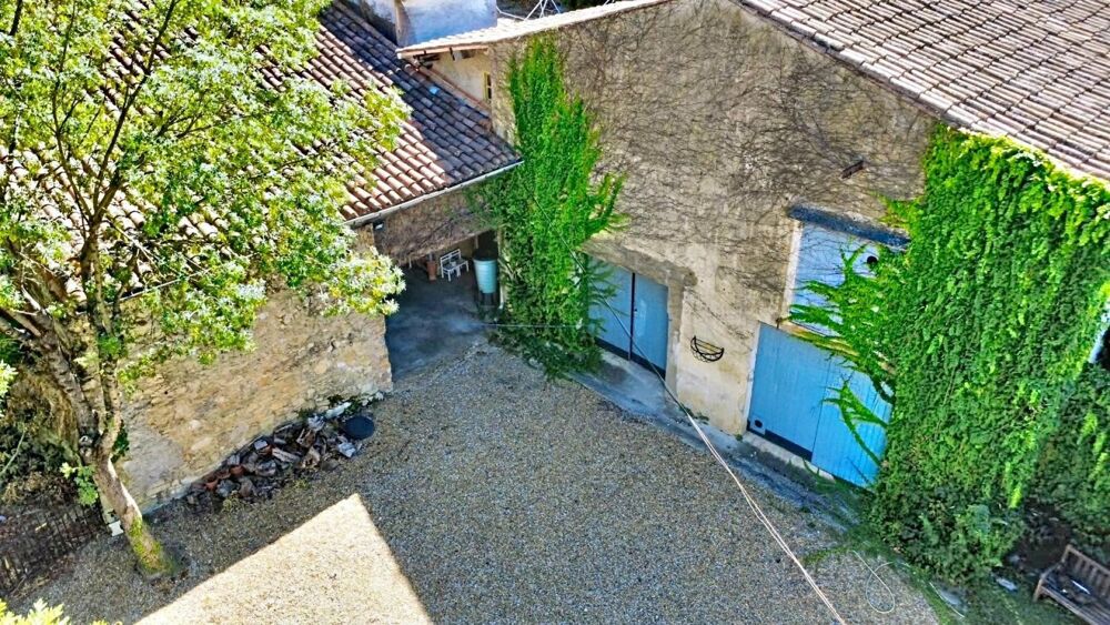 Maison de Maitre 10 pièces avec plusieurs dépendances Piscine Garage T2 indépendant