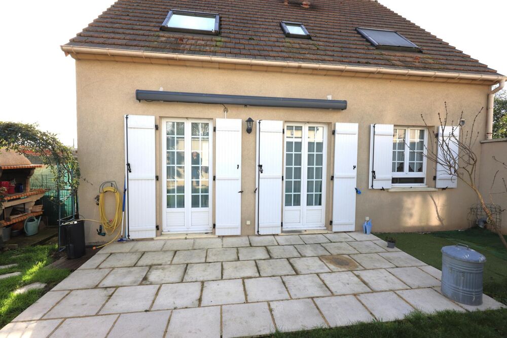 Vente Maison Maison de 112 m² habitables 5 chambres, parfait état Morangis