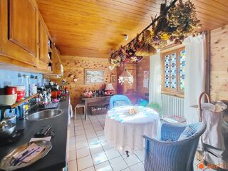  Maison  vendre 8 pices 214 m