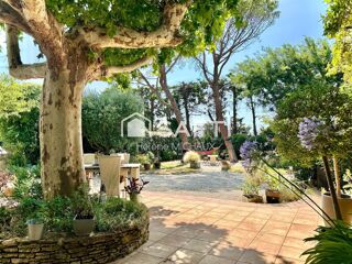  Maison � vendre 8 pi�ces 219 m�